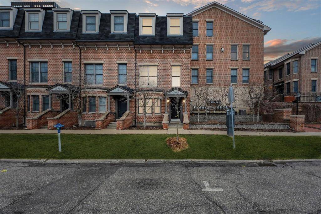 Ann Arbor, MI 48103,433 S Ashley Street