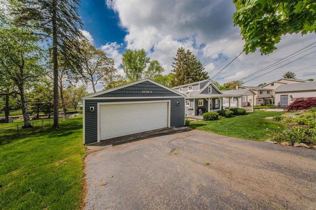 Waterford Twp, MI 48329,3063 Lansdowne Road