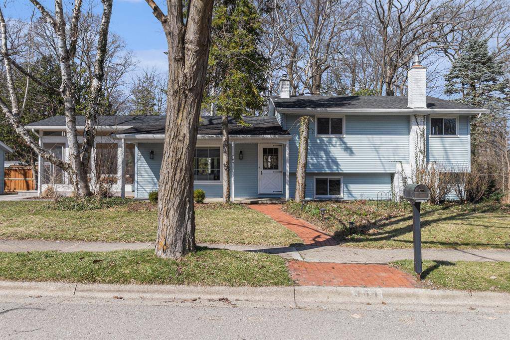 Ann Arbor, MI 48103,364 Hazelwood Avenue