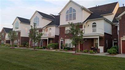 Warren, MI 48093,8483 Towne Center Circle