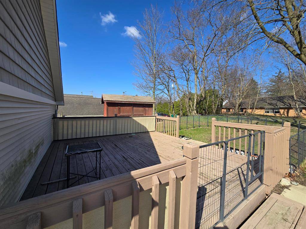 Saline, MI 48176,101 N Lewis Street