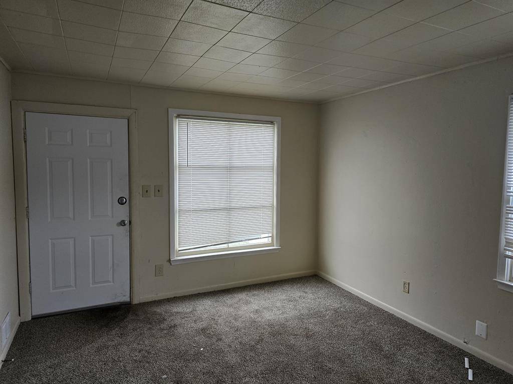 Warren, MI 48089,13996 Hobart Avenue
