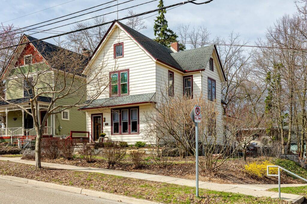 Ann Arbor, MI 48103,300 3rd Street