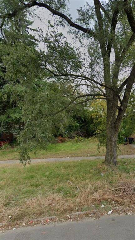 Detroit, MI 48221,19373 Wyoming Avenue
