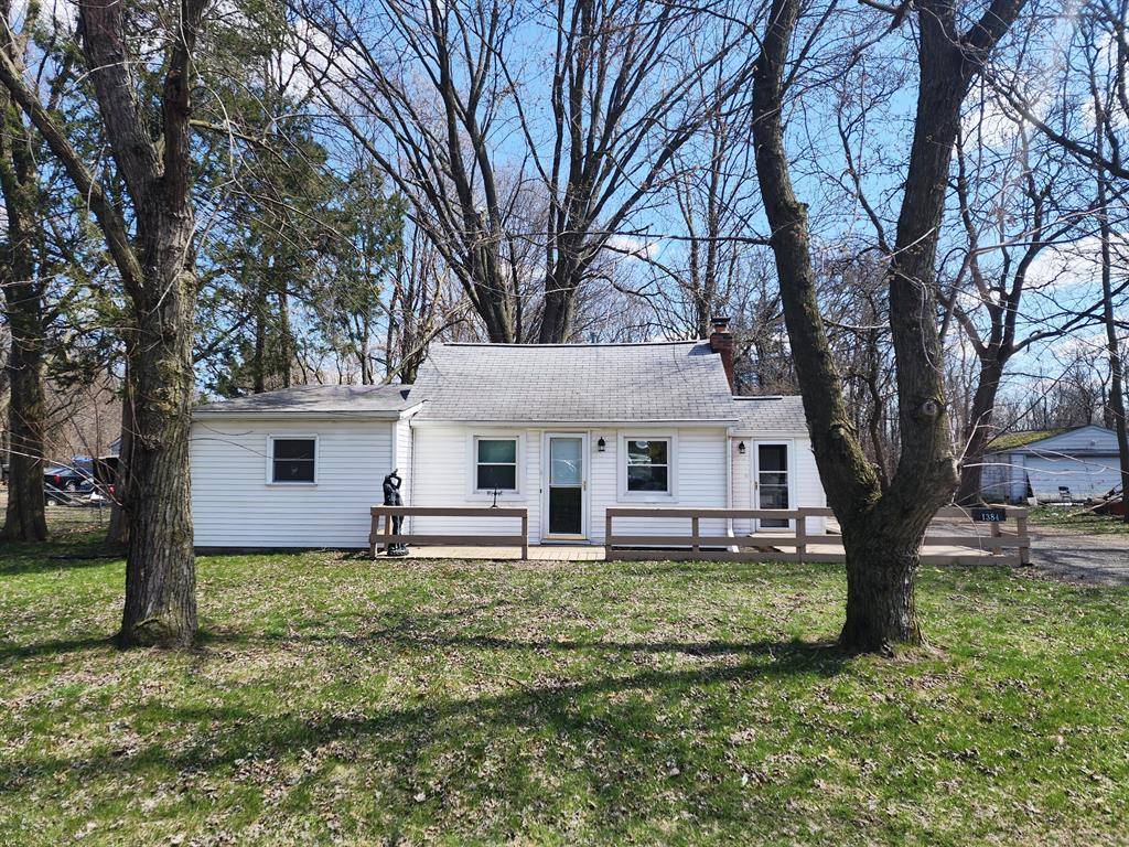 Ypsilanti Twp, MI 48198,1384 Ridge Road