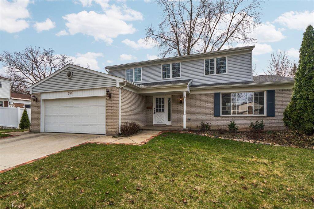 Saline, MI 48176,559 Forestbrooke Drive