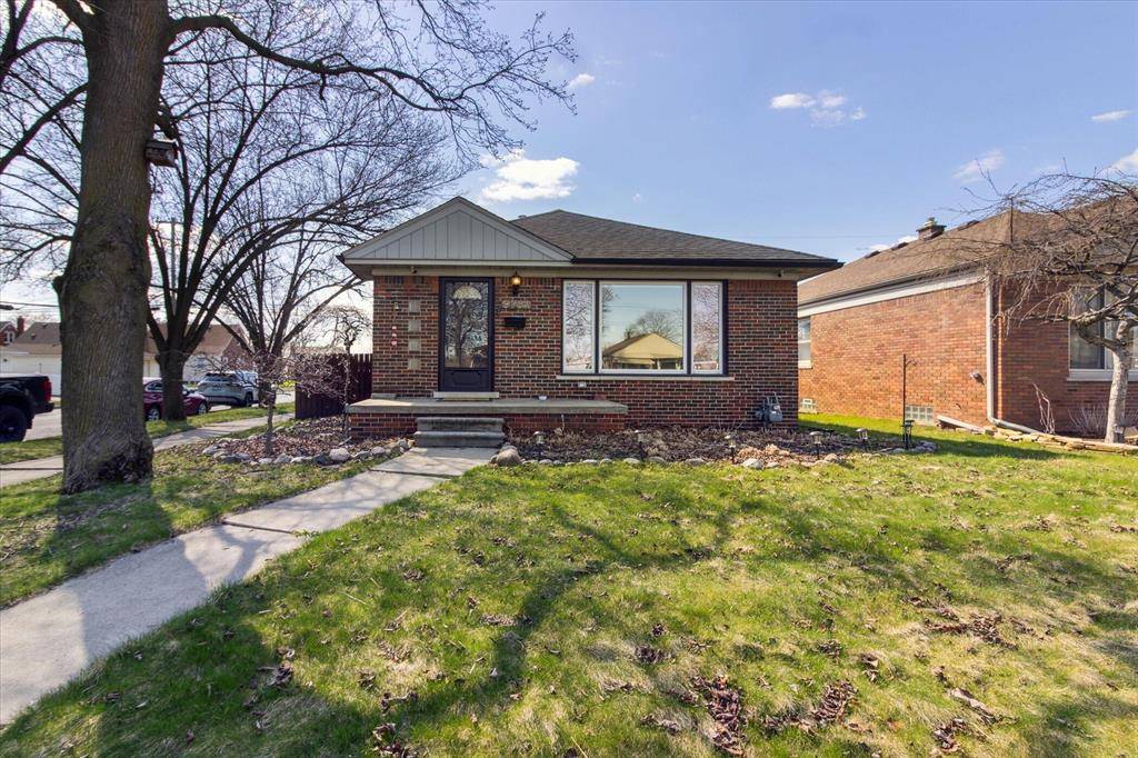 Allen Park, MI 48101,9732 Rosedale Boulevard