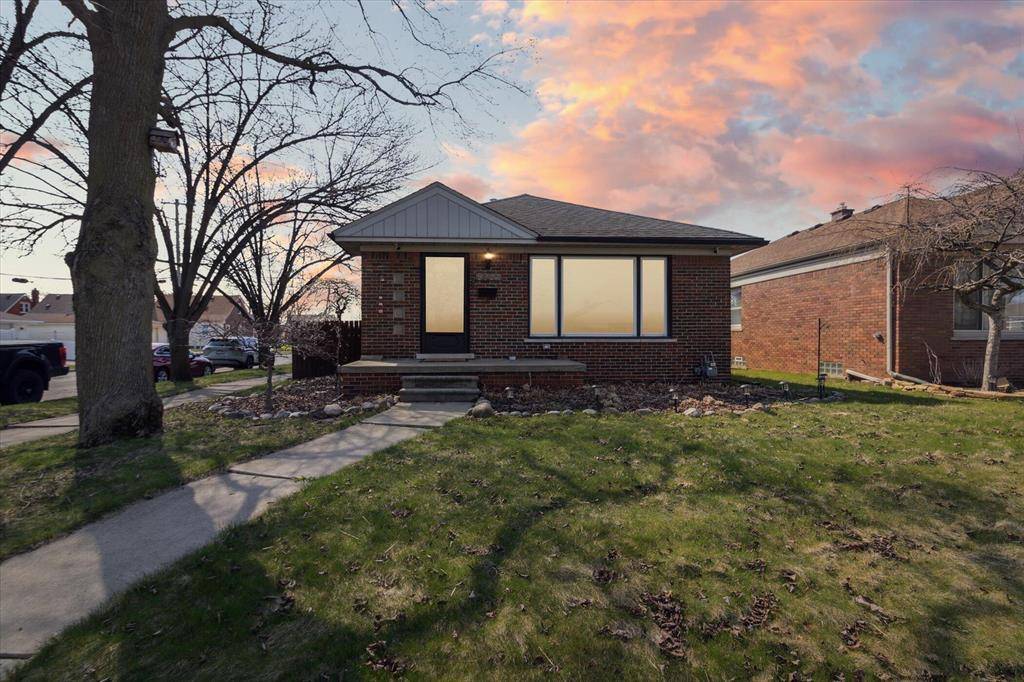 Allen Park, MI 48101,9732 Rosedale Boulevard