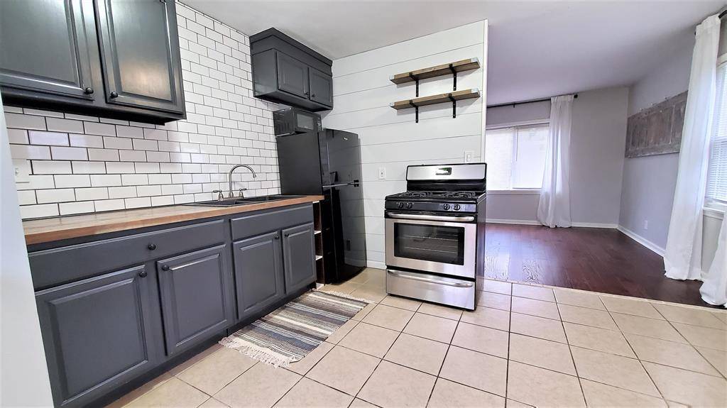 Ferndale, MI 48220,1123 E Breckenridge Street