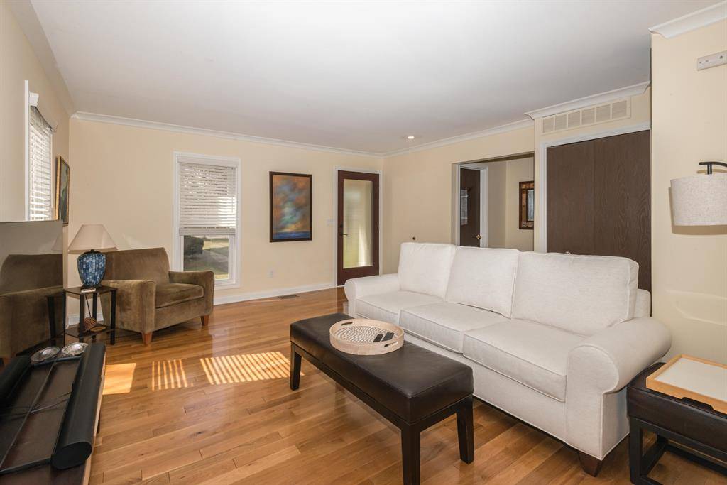 Ann Arbor, MI 48108,3312 Alpine Drive