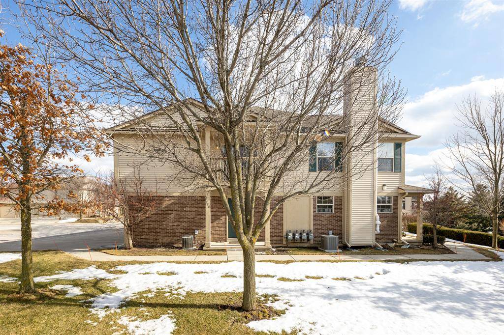 Saline, MI 48176,188 Commons Court 48