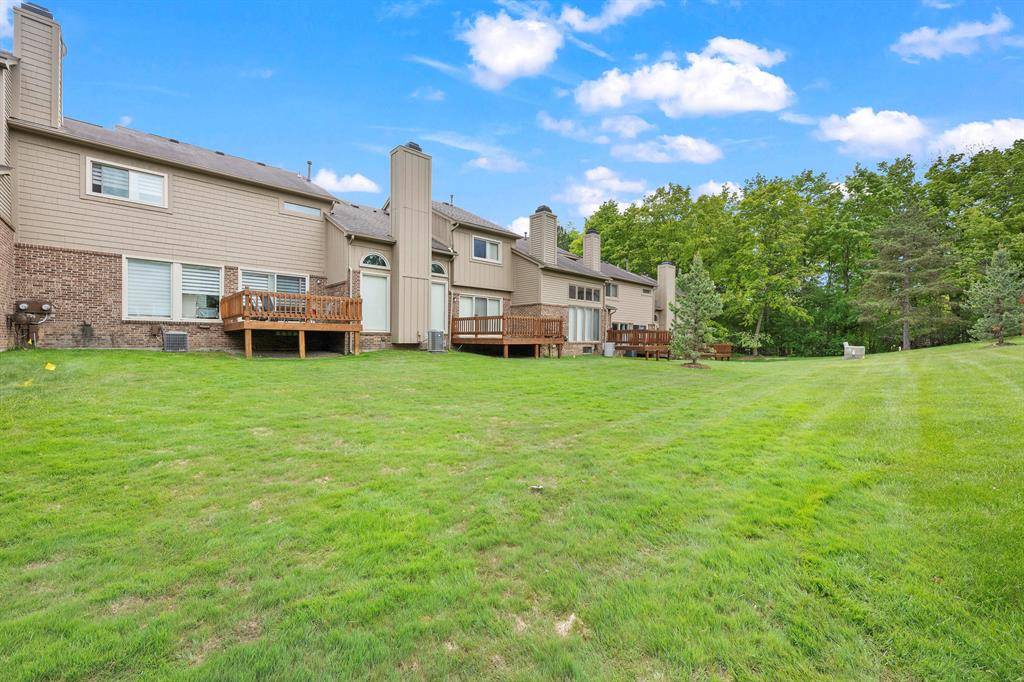West Bloomfield Twp, MI 48322,6352 Aspen Ridge Boulevard Building: 6352.00