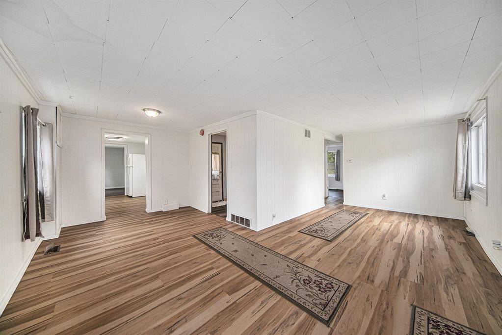 Blackman Twp, MI 49202,906 Lowell Avenue
