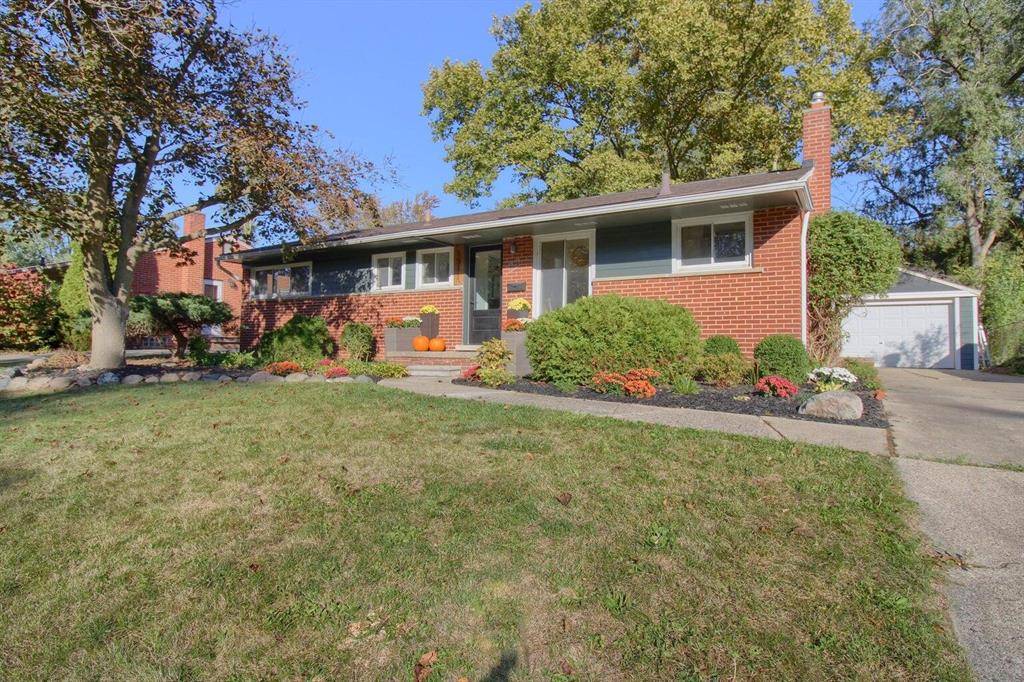 Ann Arbor, MI 48103,1511 Catalina Drive