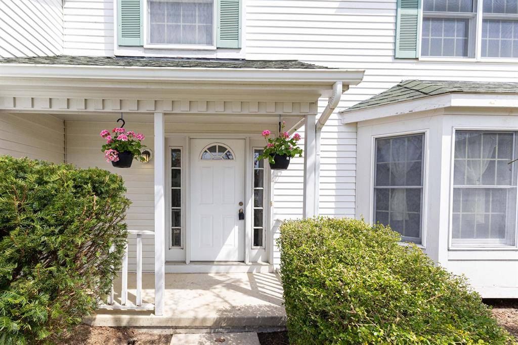 Ann Arbor, MI 48105,3126 Fairhaven Court