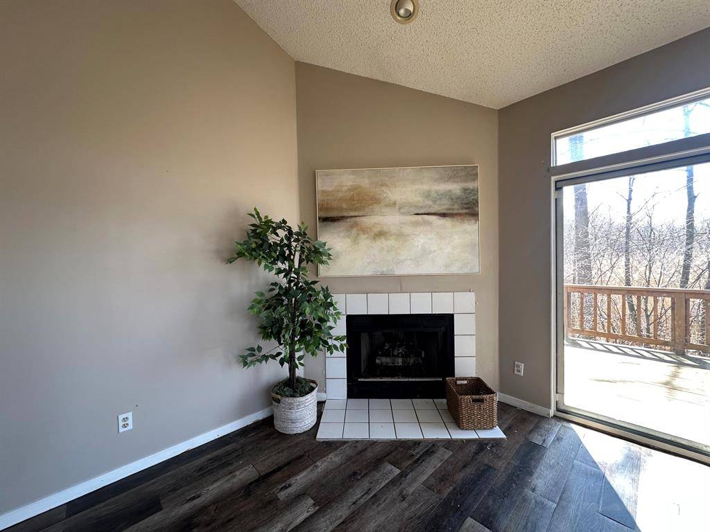 Novi Twp, MI 48377,41785 Independence Drive