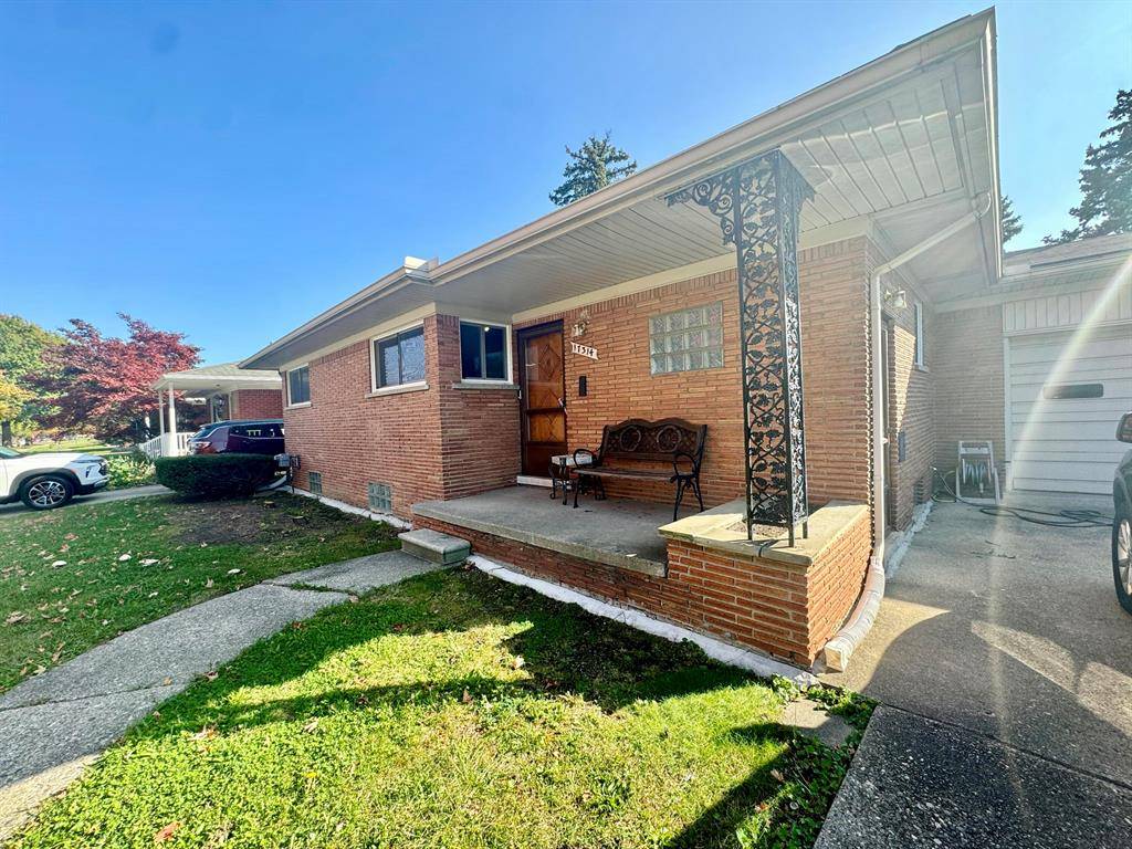 Eastpointe, MI 48021,17314 Veronica Avenue