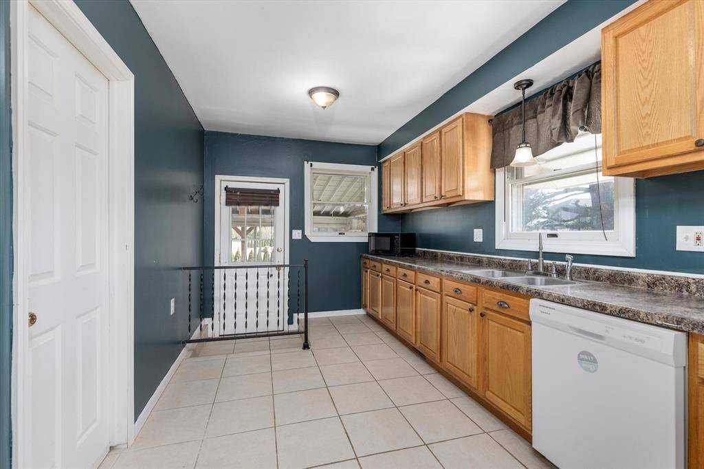 Northville, MI 48167,50285 W 7 Mile Road