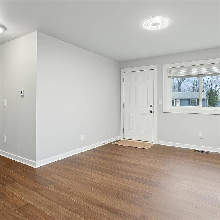 Ypsilanti Twp, MI 48198,752 Oswego Avenue