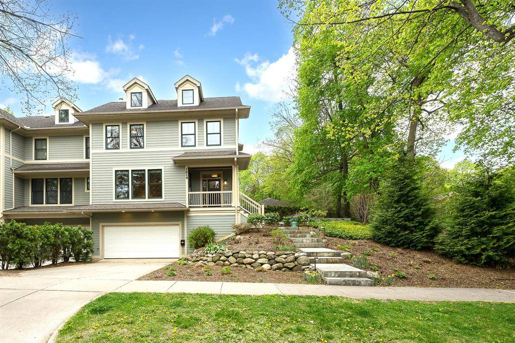 Ann Arbor, MI 48104,1614 Cambridge Road