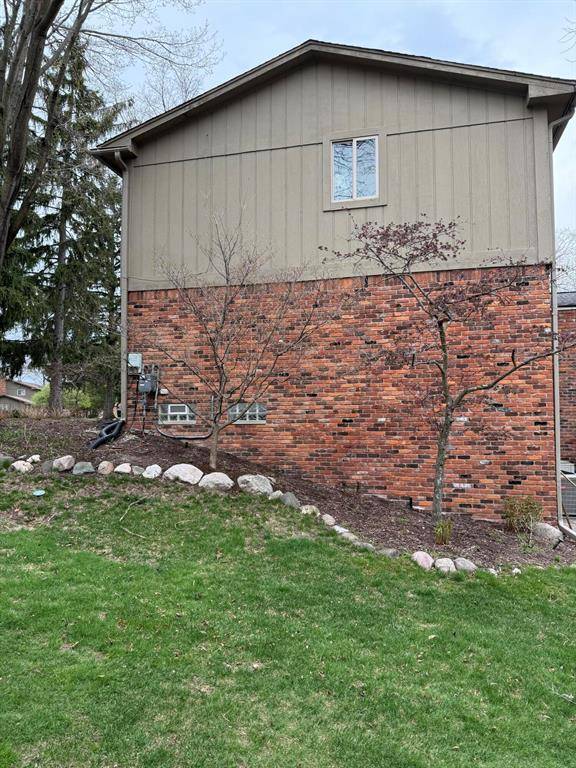 West Bloomfield Twp, MI 48322,5653 Powder Horn Drive