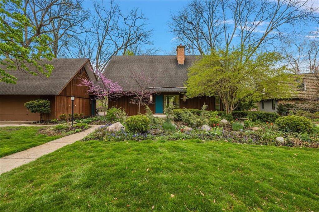 Ann Arbor, MI 48104,2445 Adare Road