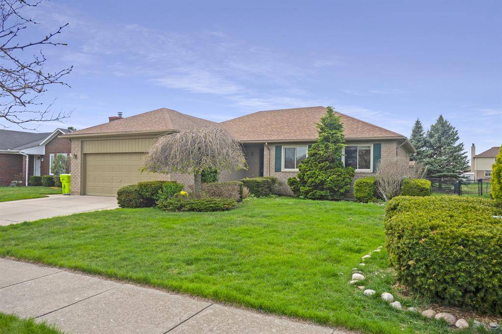 Macomb Twp, MI 48044,47467 Star Valley Drive