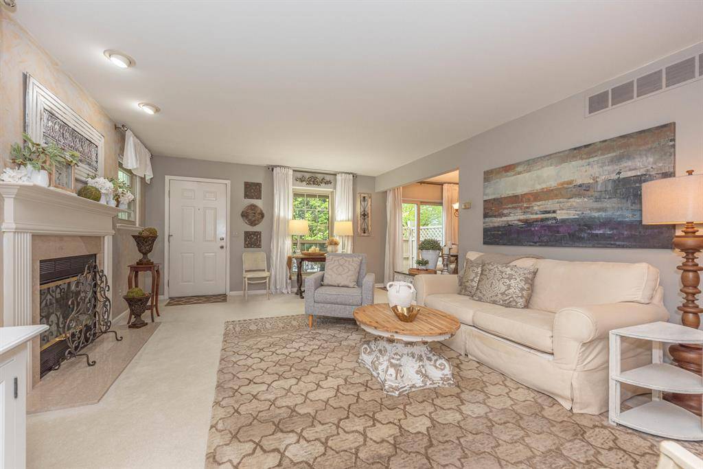 Saline, MI 48176,133 Commons Circle