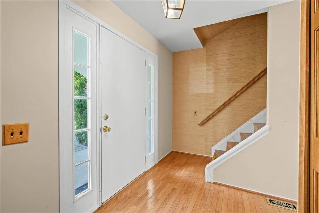 West Bloomfield Twp, MI 48322,5561 Cromwell Court
