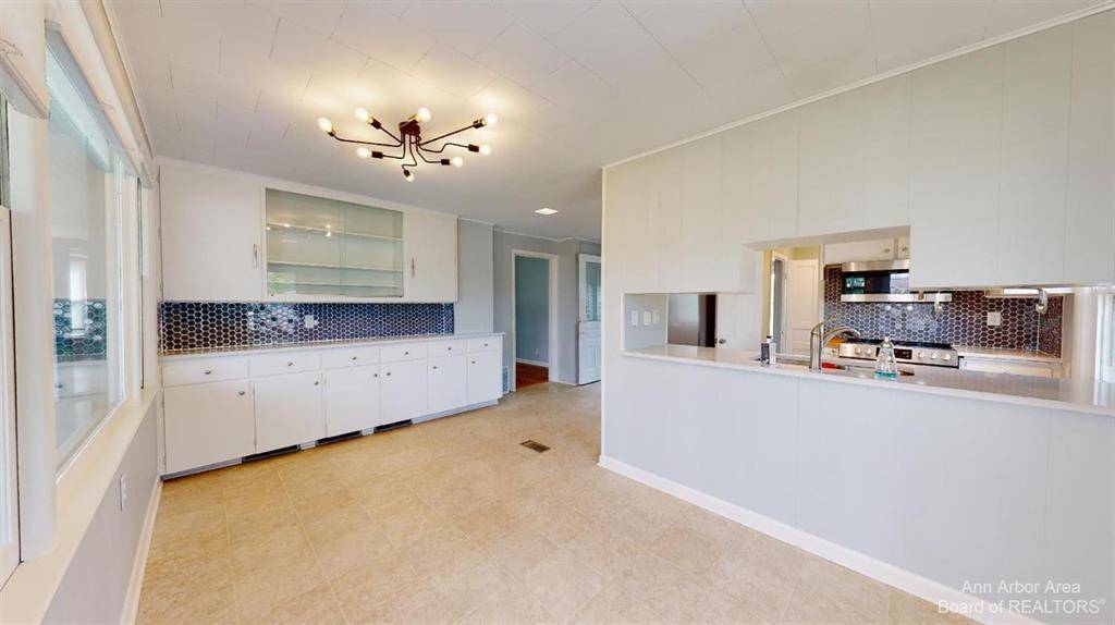 Saline Twp, MI 48176,9476 W Michigan Avenue