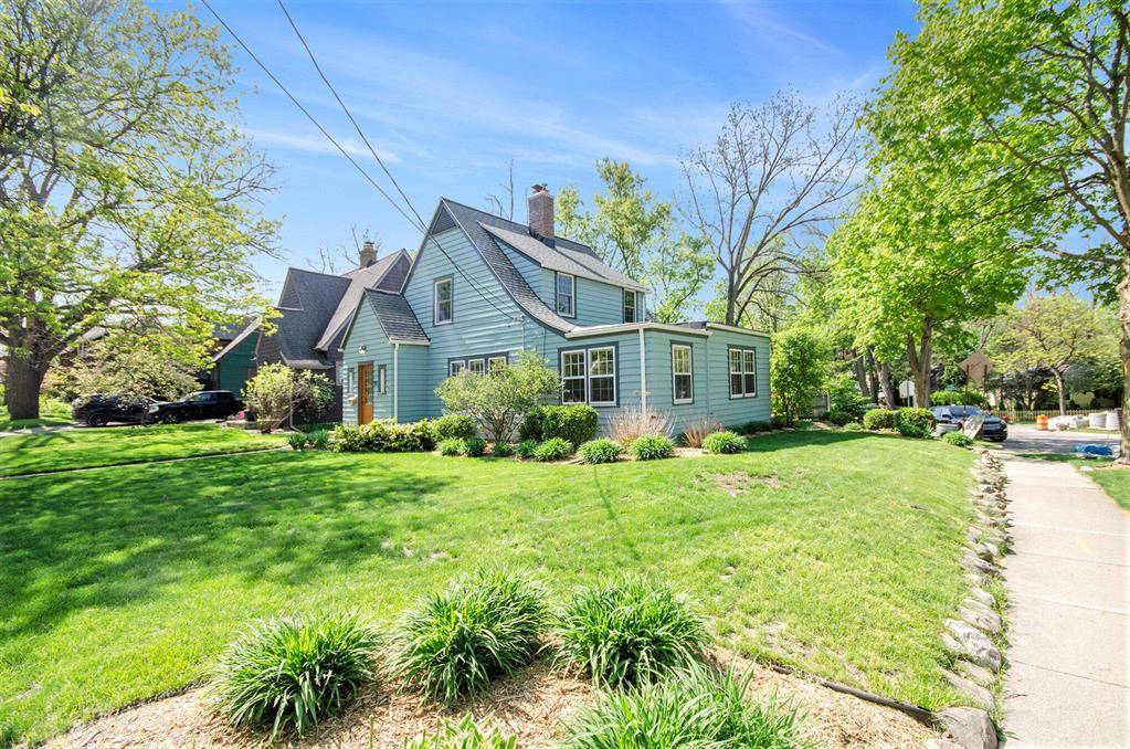 Ann Arbor, MI 48103,911 Miller Avenue