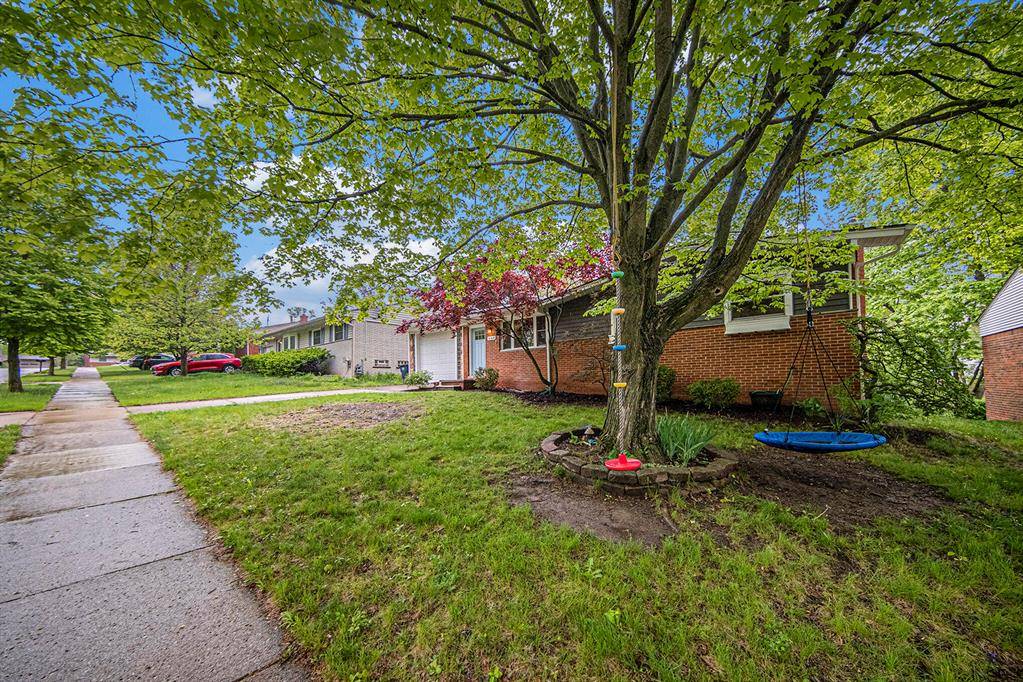 Ann Arbor, MI 48105,660 Cloverdale Street