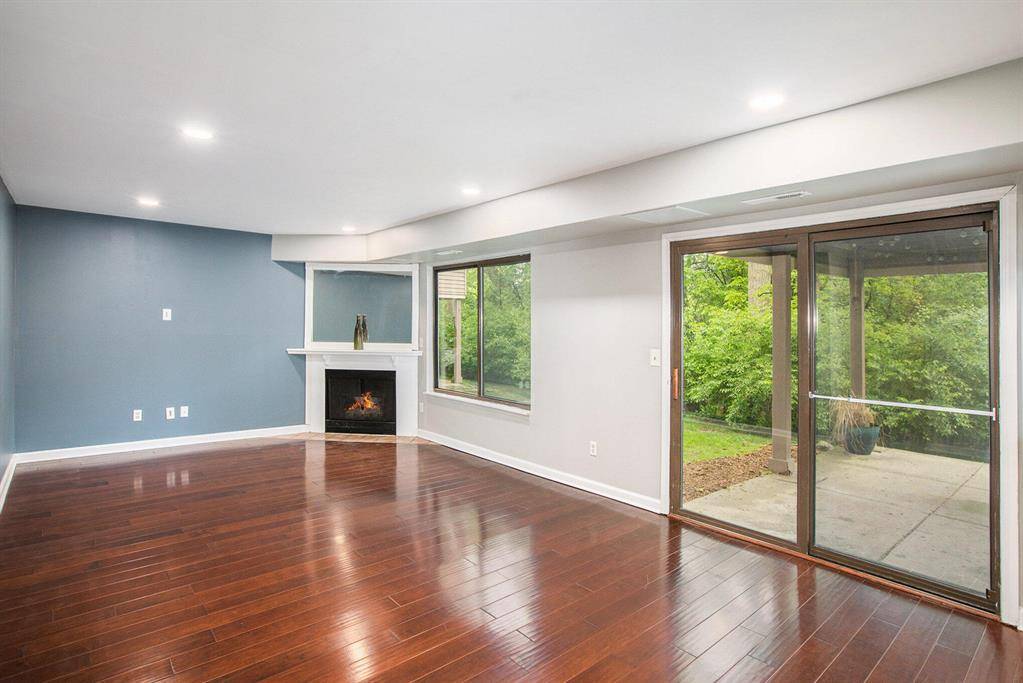 Ann Arbor, MI 48104,300 Briarcrest Drive 141
