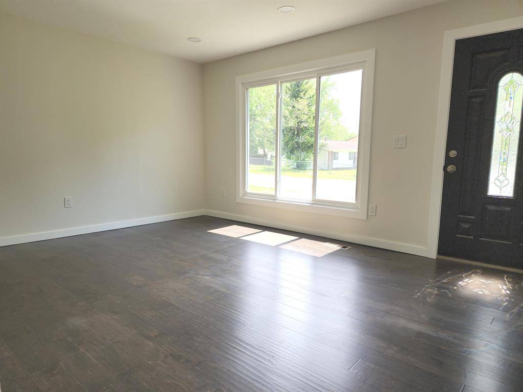 Ypsilanti Twp, MI 48198,1301 Andrea Street