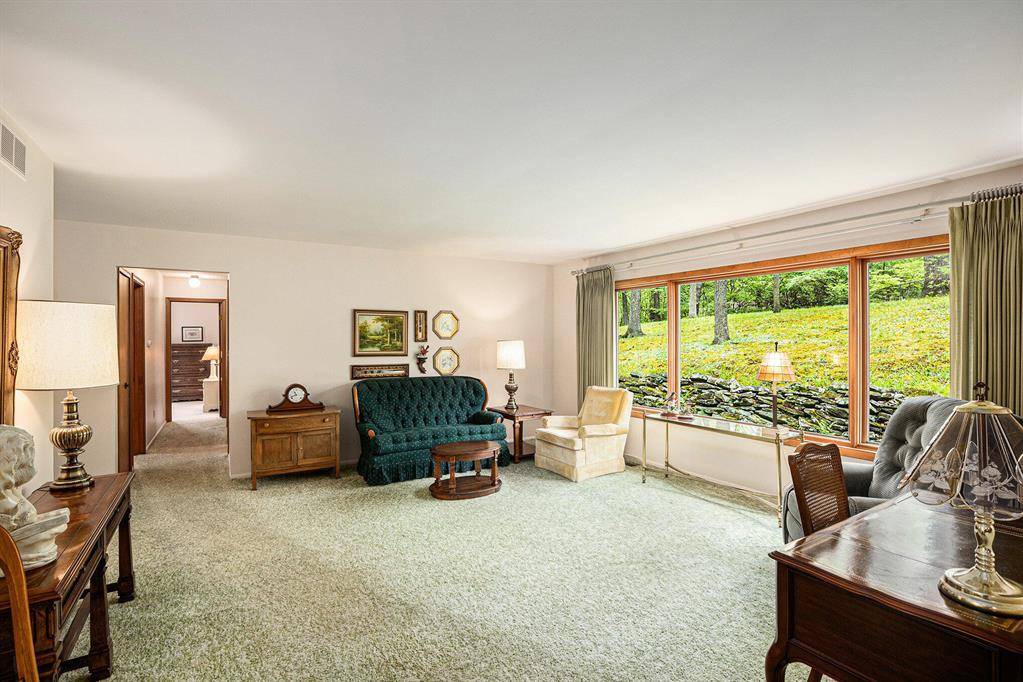 York Twp, MI 48160,4324 Briarhill