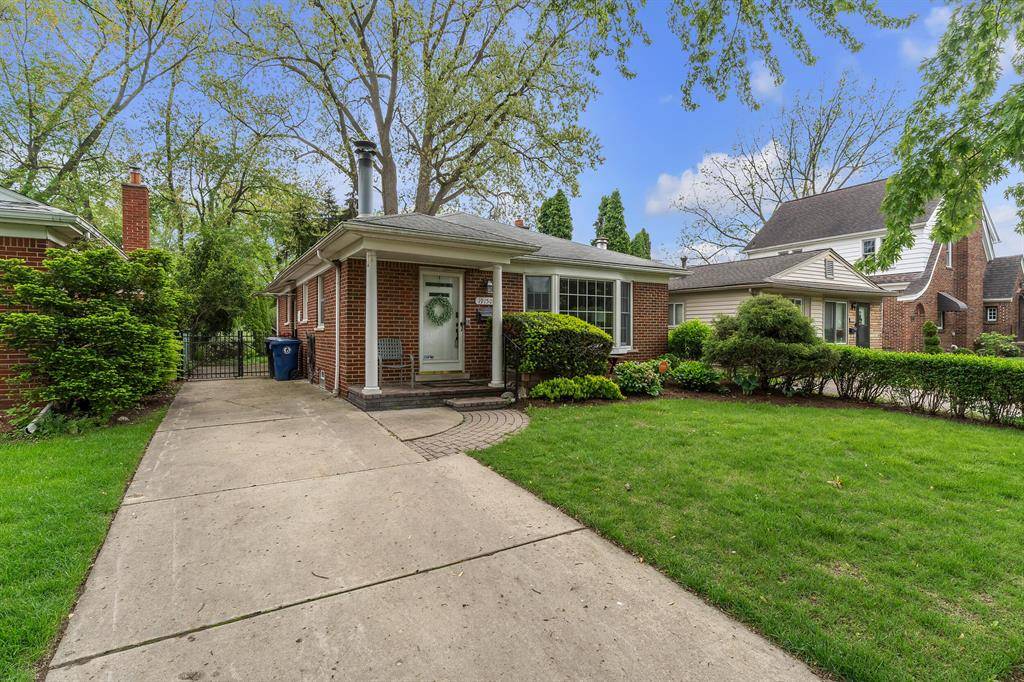 Redford Twp, MI 48240,19150 Lexington