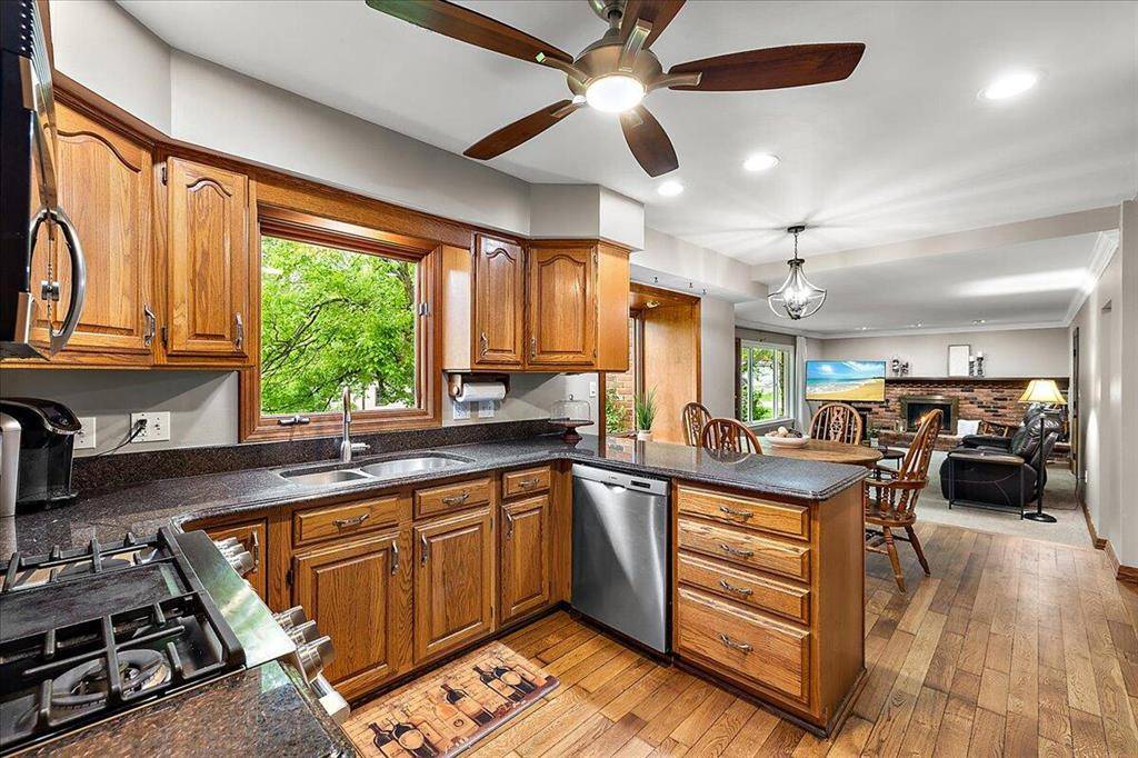 Canton Twp, MI 48187,50951 Murray Hill Drive