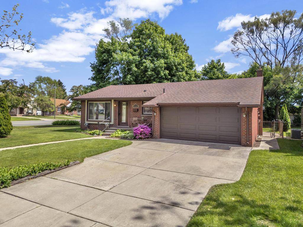Livonia, MI 48154,27407 Buckingham Street