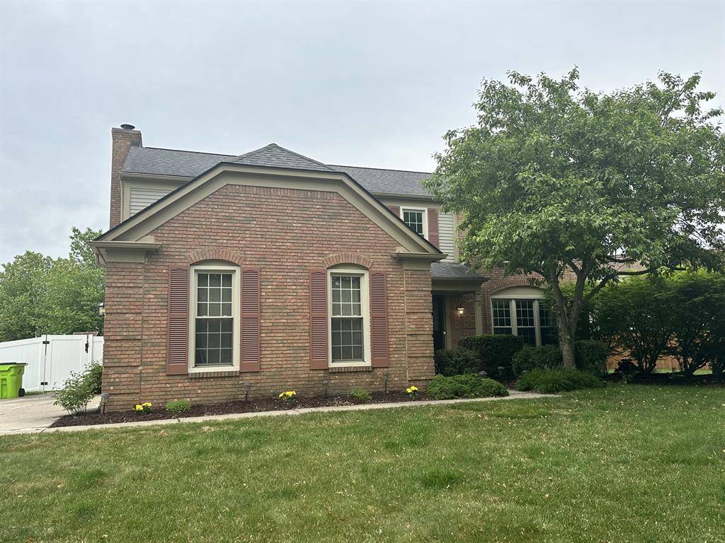 Novi, MI 48375,45331 Roundview Drive