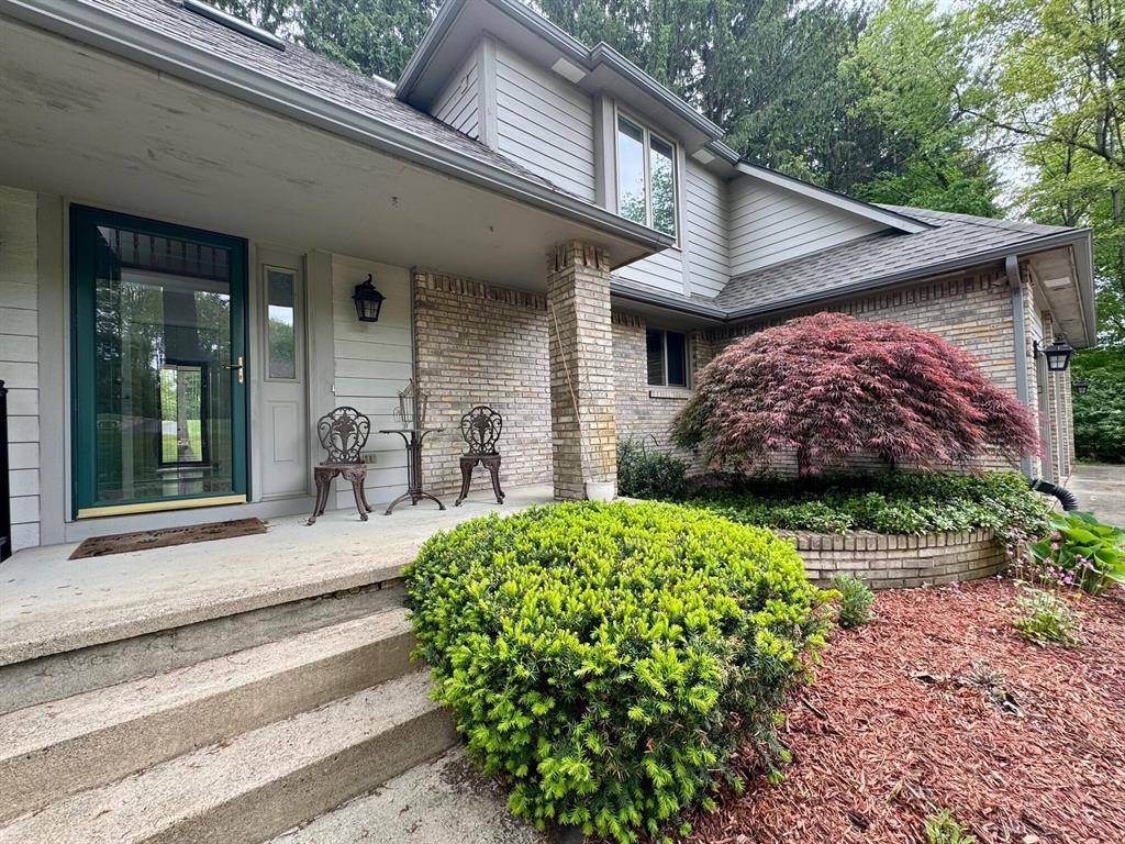 Hamburg Twp, MI 48169,9641 Rolling Greens Drive