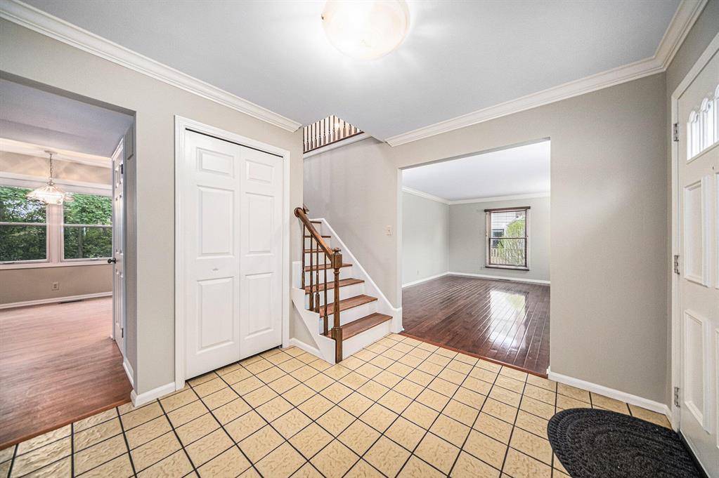 Ann Arbor, MI 48105,3630 Charter Place