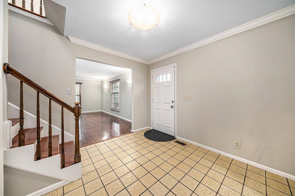 Ann Arbor, MI 48105,3630 Charter Place