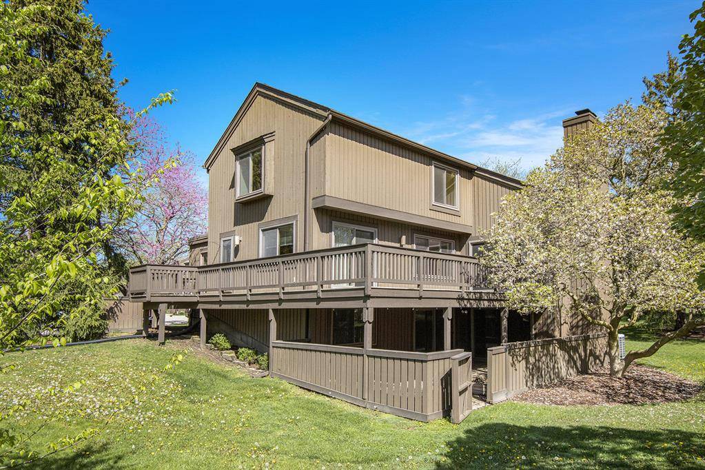 Ann Arbor, MI 48105,1 Northwick Court