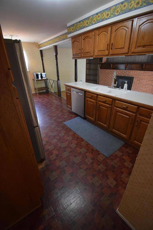 Taylor, MI 48180,15372 Michael Street