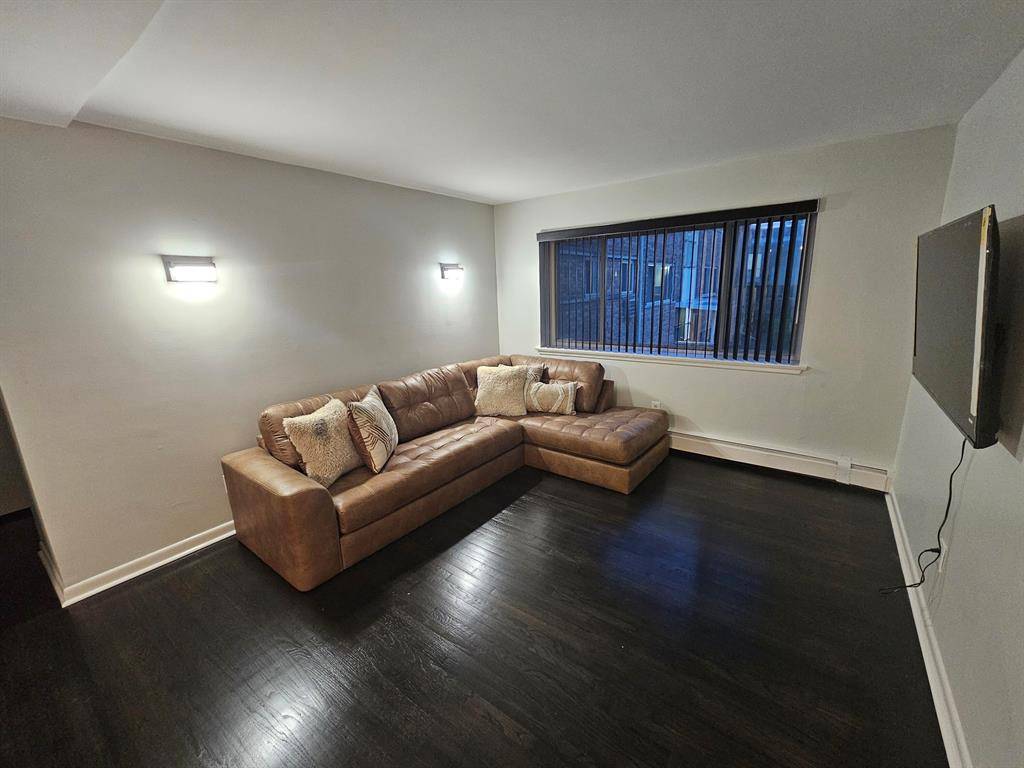 Detroit, MI 48219,17270 Bentler Street 41