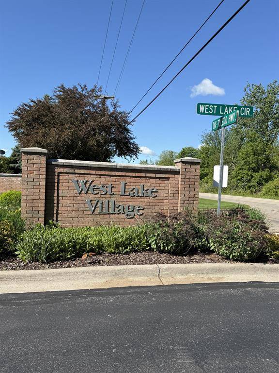 Brownstown Twp, MI 48183,23664 W Lake Circle