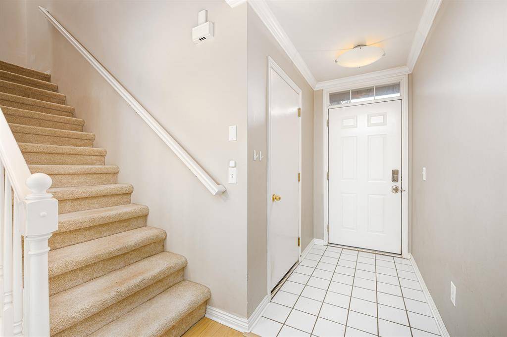 Ann Arbor, MI 48105,3039 Barclay Way