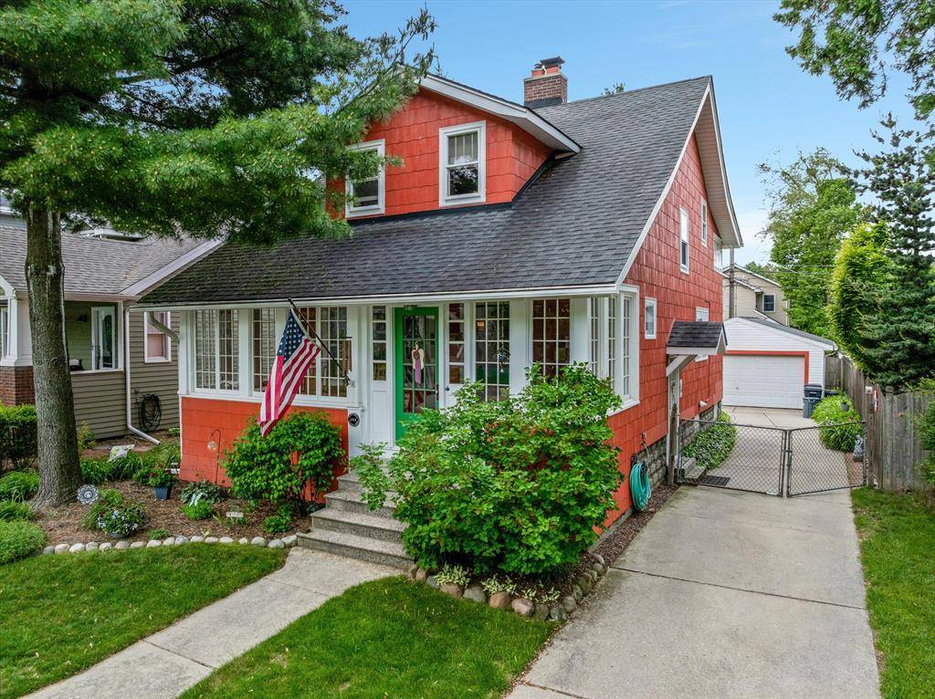 Royal Oak, MI 48067,708 S Laurel Street