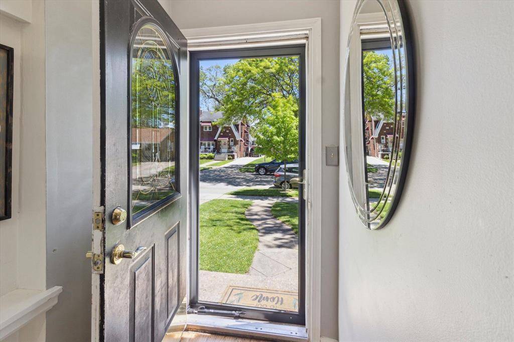 Trenton, MI 48183,2956 Parkwood Street