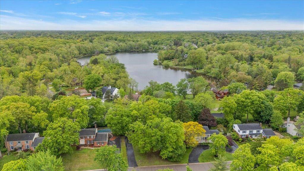 West Bloomfield Twp, MI 48323,4948 Hardwoods Drive